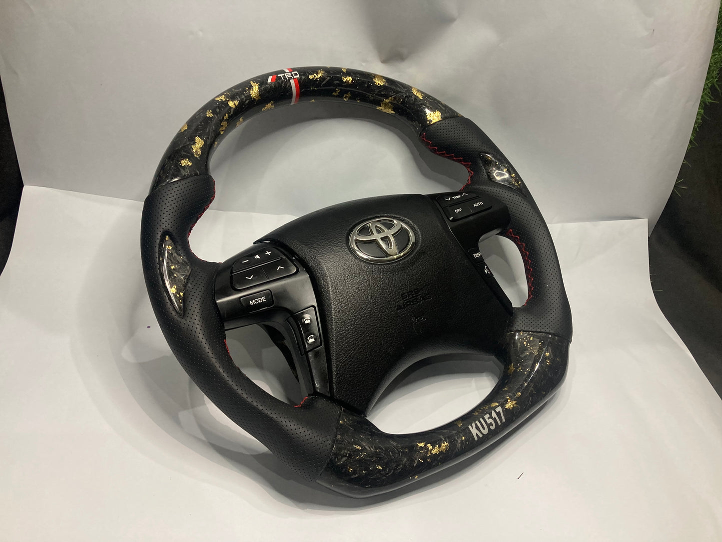 Toyota Premio Hilux Axio Forged Fiber Carbon Steering wheel with golden Flakes