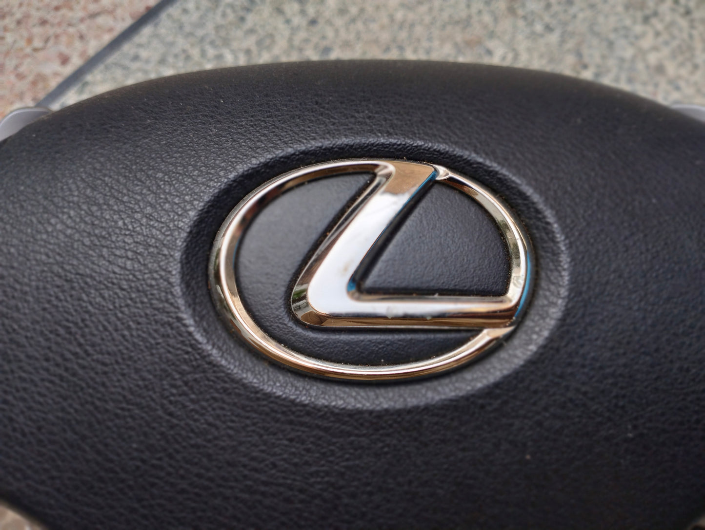 LEXUS is250 multimedia steering